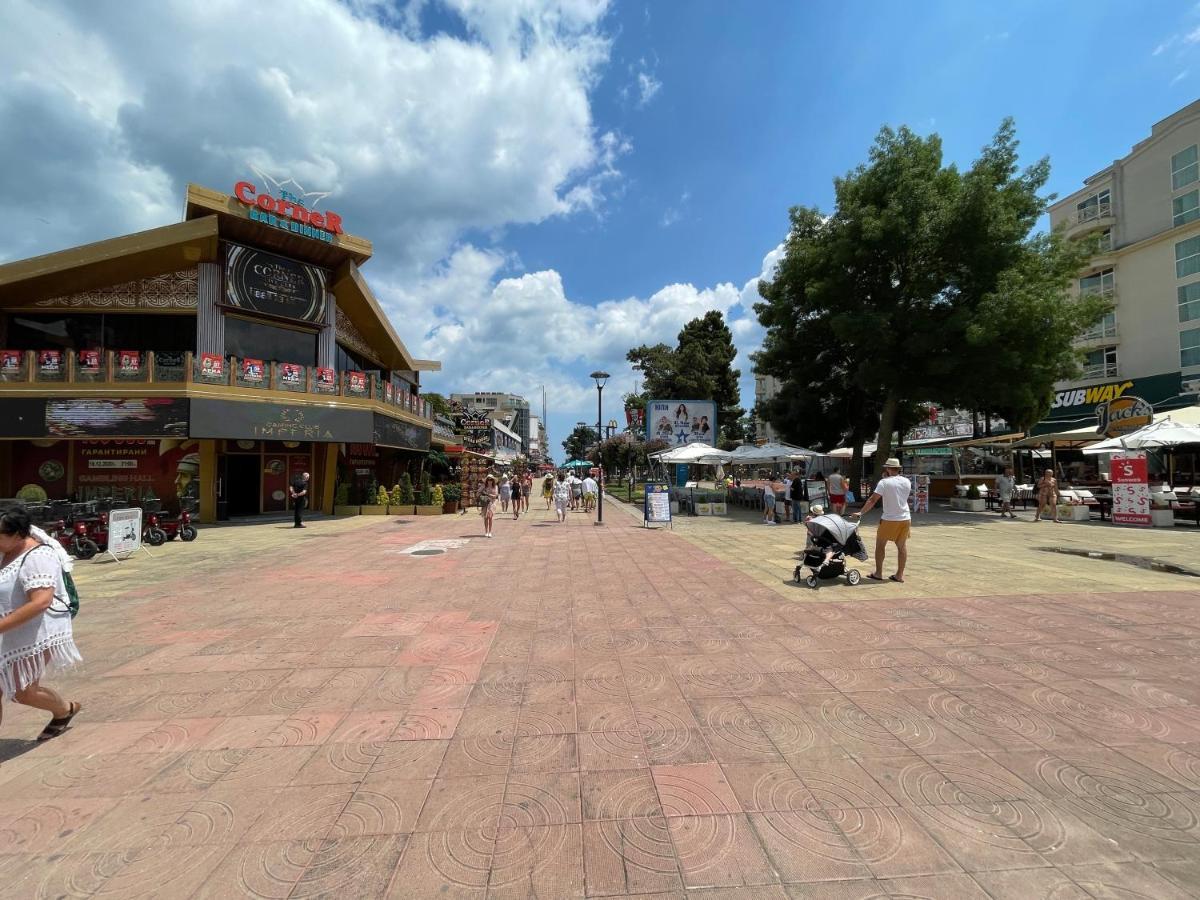 Alexandrov Plaza Studio Daire Misivri Dış mekan fotoğraf